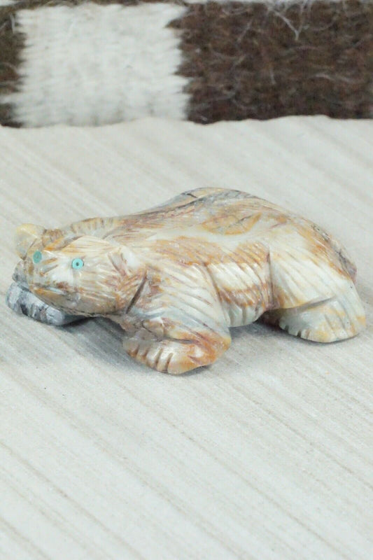 Badger Zuni Fetish Carving - Allison White