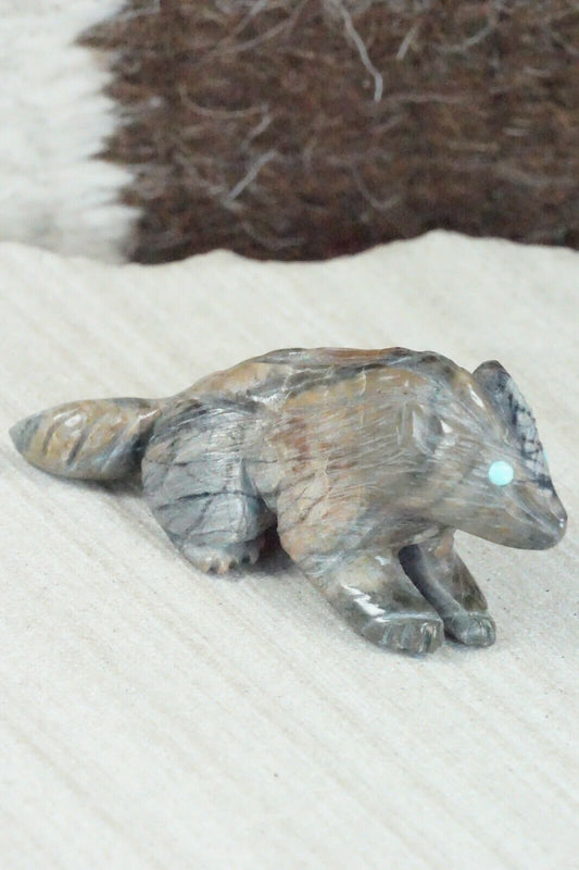 Badger Zuni Fetish Carving - Jonas Hustito