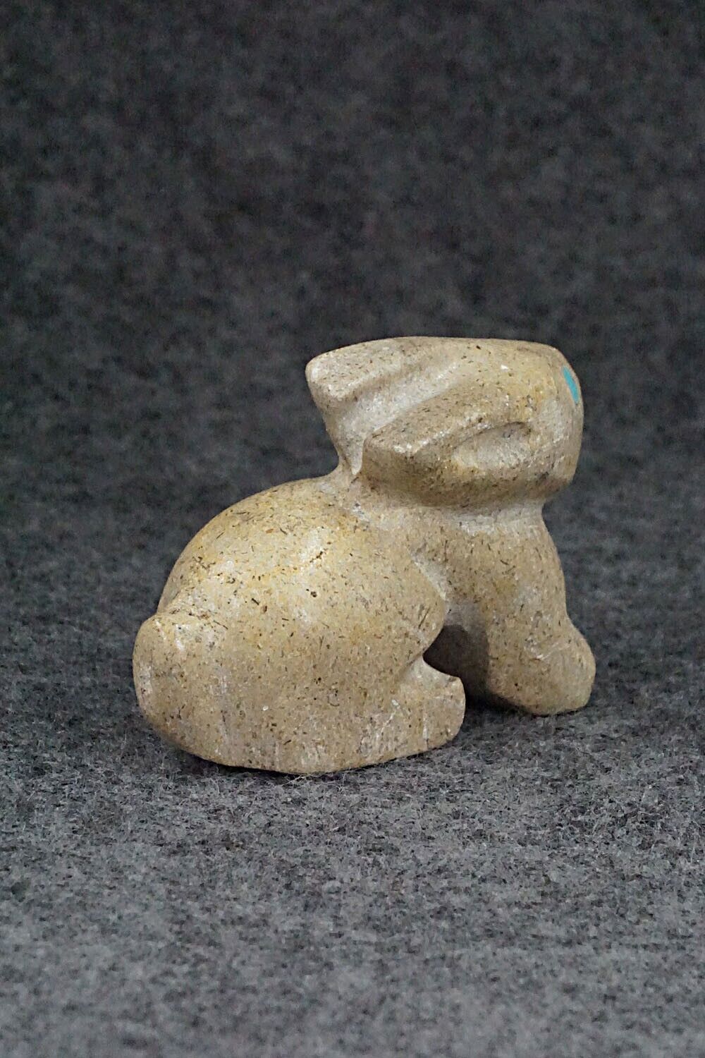 Rabbit Zuni Fetish Carving - Justin Natewa