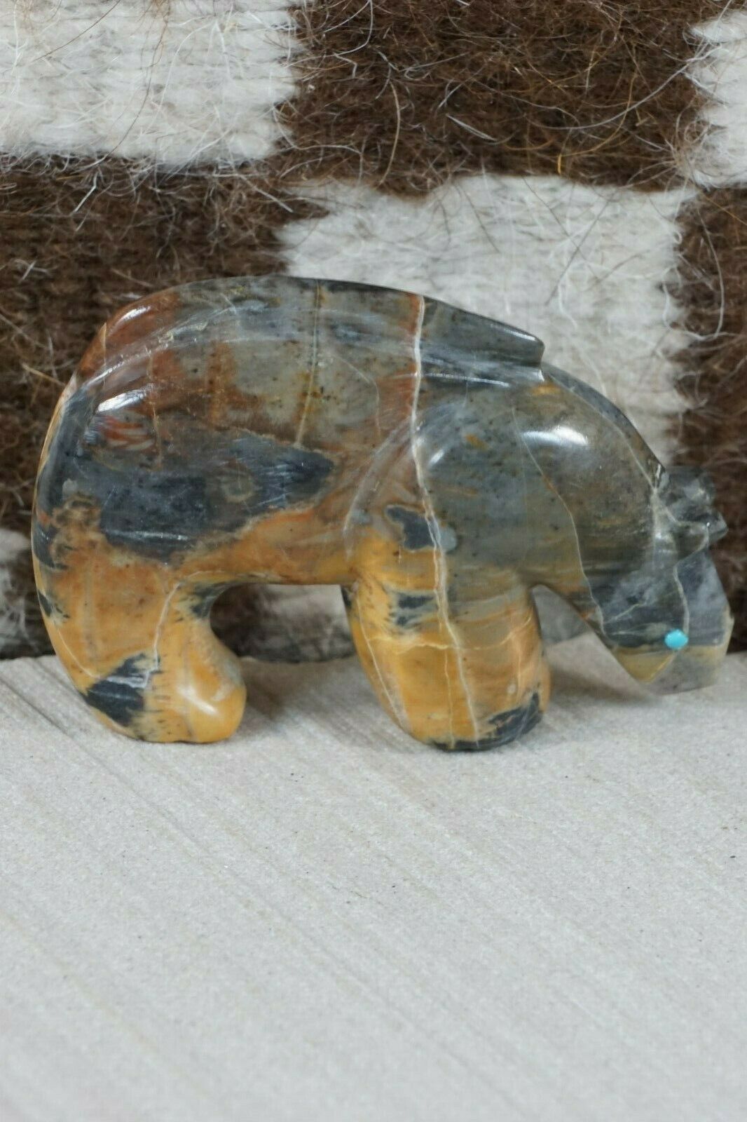 Mountain Lion Zuni Fetish Carving - Ronnie Lunasee - High Lonesome Trading
