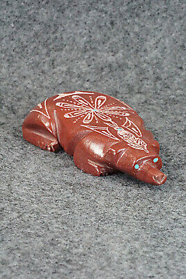 Badger Zuni Fetish Carving - Adrian Cachini
