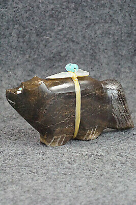 Wolf Zuni Fetish Carving - Daphne Quam