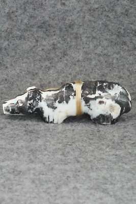 Mountain Lion Zuni Fetish Carving - Peter Gasper