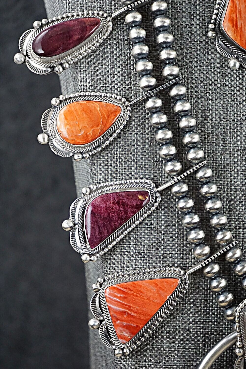 Spiny Oyster & Sterling Silver Squash Blossom Set - Tom Lewis