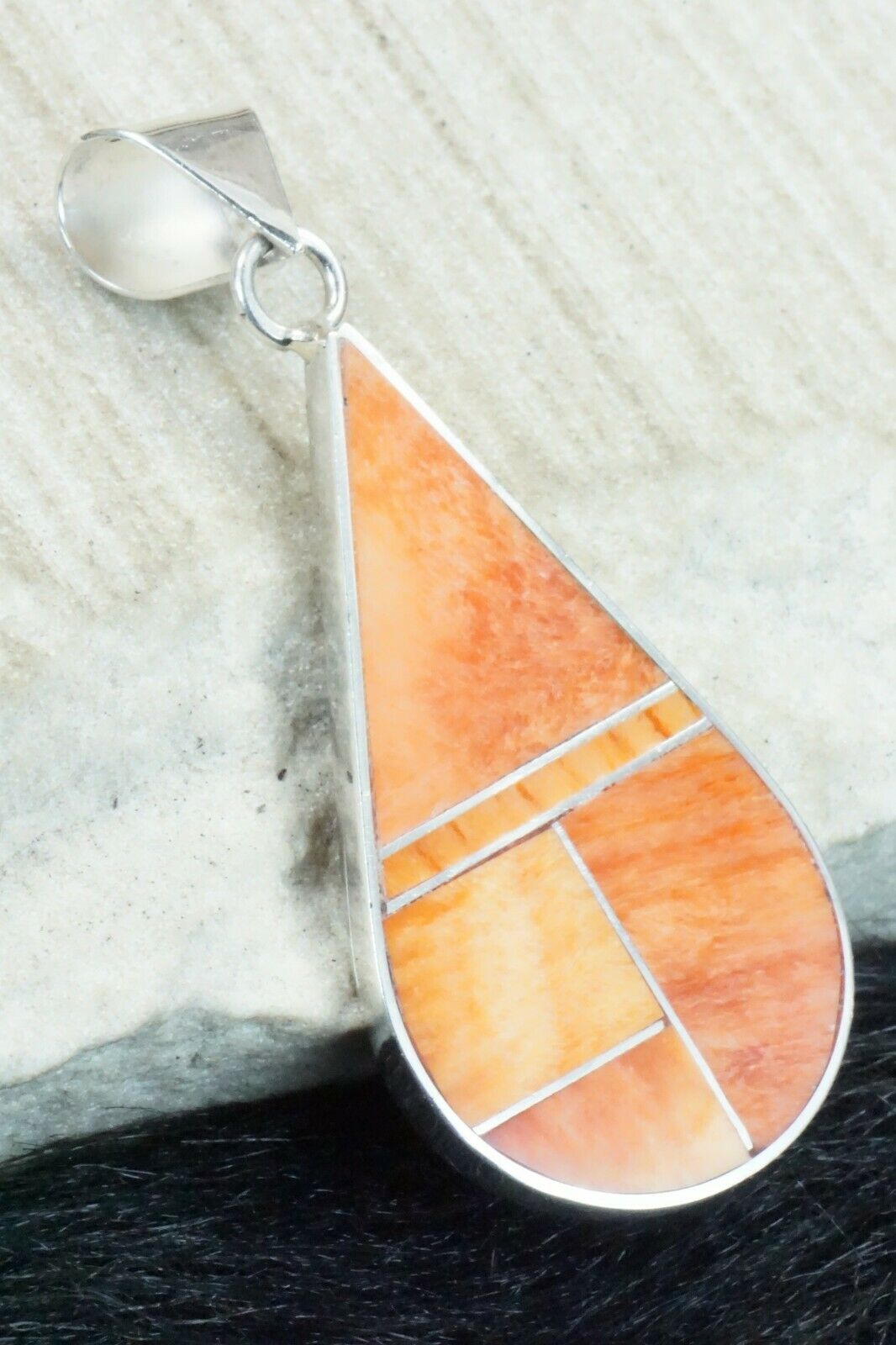 Spiny Oyster & Sterling Silver Pendant - Harold Smith
