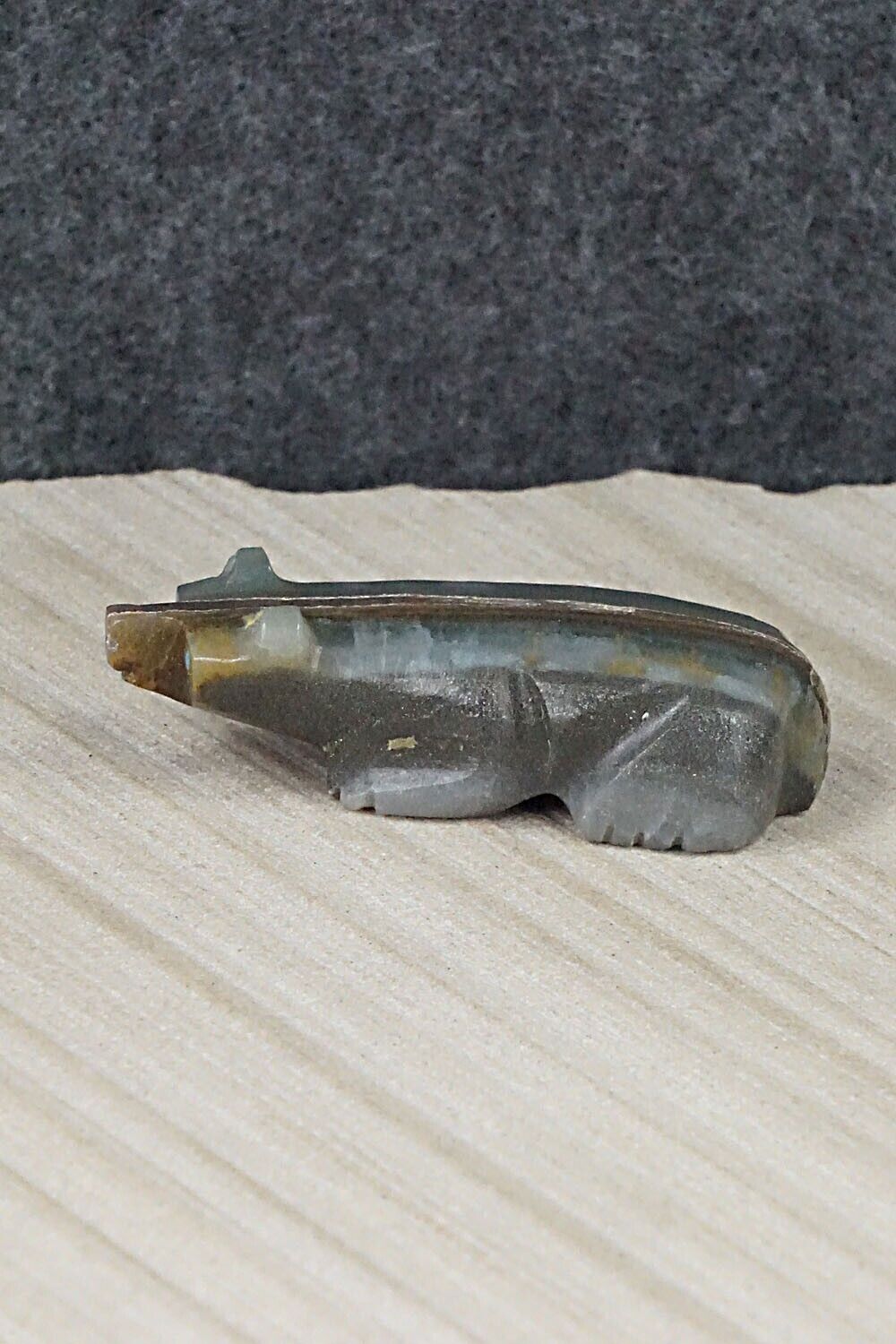 Badger Zuni Fetish Carving - Cheryl Beyuka