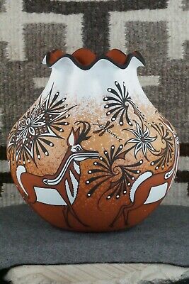 Zuni Pottery - Deldrick Cellicion