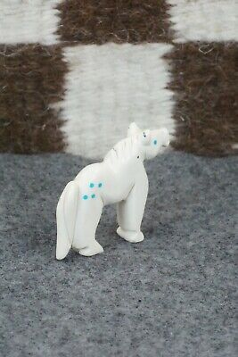 Horse Zuni Fetish Carving - Albert Livingston