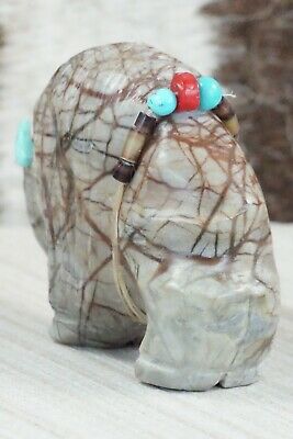 Buffalo Zuni Fetish Carving - Kevin Quam