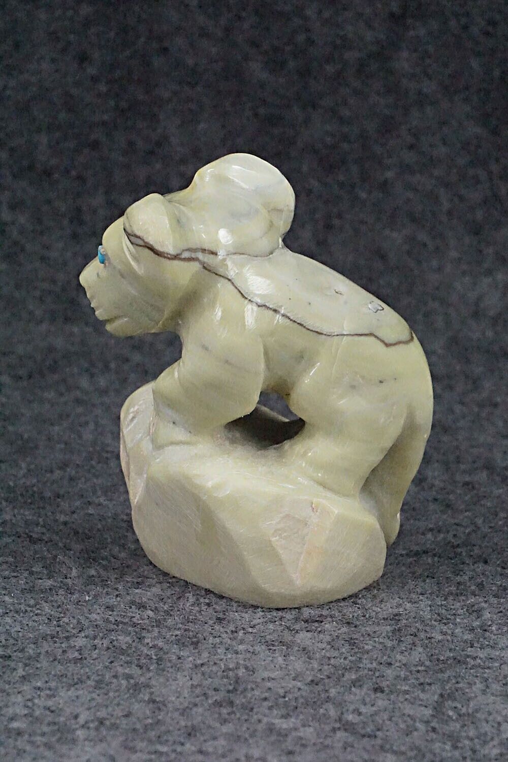 Mountain Lion Cub Zuni Fetish Carving - Carlton Kaamasee
