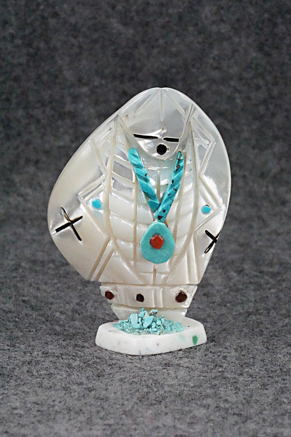 Corn Maiden Zuni Fetish Carving - Vickie Quandelacy