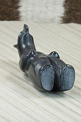 Bear Zuni Fetish Carving - Ronnie Lunasee