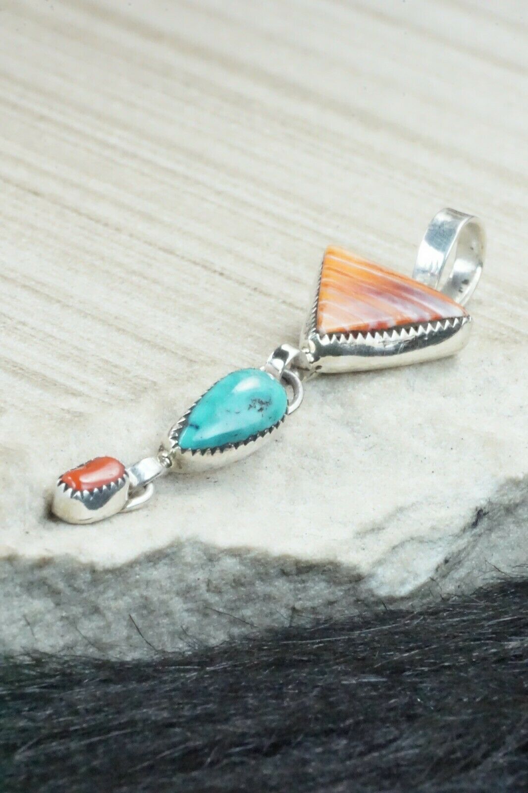 Spiny Oyster, Turquoise & Sterling Silver Pendant - Priscilla Reeder