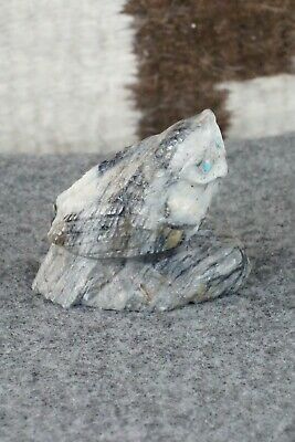 Owl Zuni Fetish Carving - Derrick Kaamasee