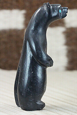 Bear Zuni Fetish Carving - Ronnie Lunasee