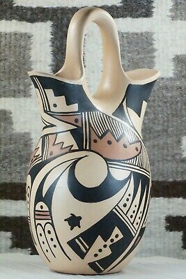 Hopi Pottery - D. Yesslith