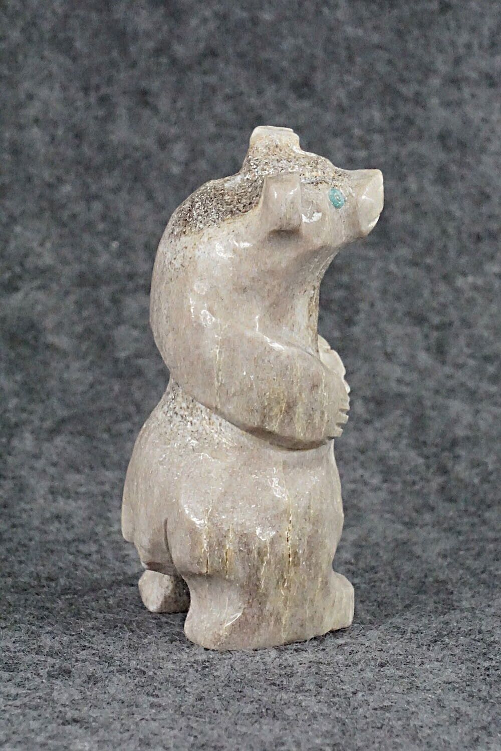 Bear Zuni Fetish Carving - Allison White