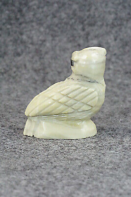 Owl Zuni Fetish Carving - Edison Bobelu
