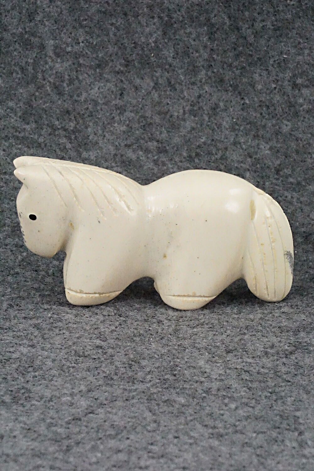Horse Zuni Fetish Carving - Justin Red Elk