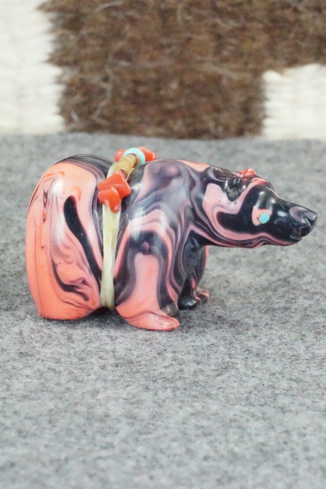 Bear Zuni Fetish Carving - Paulette Quam