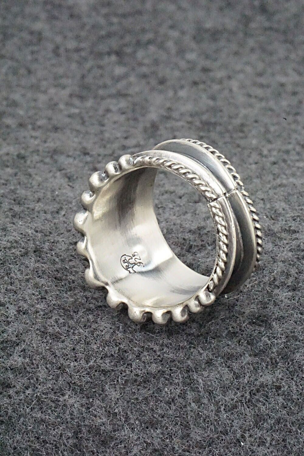 Sterling Silver Ring - Tom Lewis - Size 8