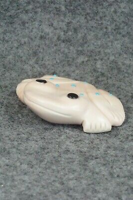 Frog Zuni Fetish Carving - Reynold Lunasee