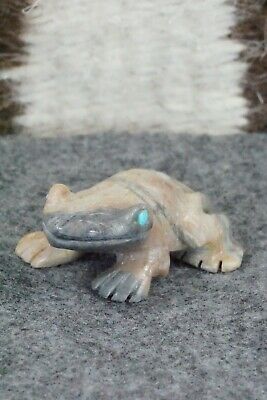 Frog Zuni Fetish Carving - Dana Malani