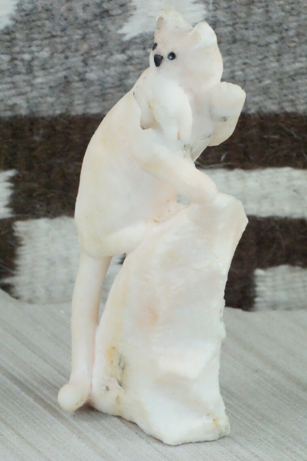 Mountain Lion Zuni Fetish Carving - Colin Weeka