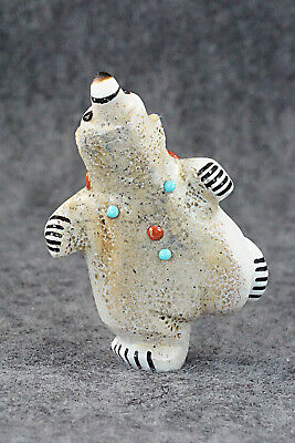 Bear Zuni Fetish Carving - Claudia Peina