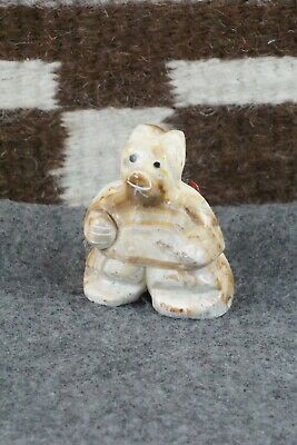 Bear Zuni Fetish Carving - Ariane Quam