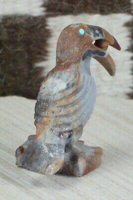 Toucan Bird Zuni Fetish Carving - Sullivan Shebola