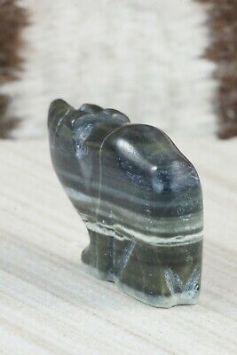 Bear Zuni Fetish Carving - Kenny Chavez