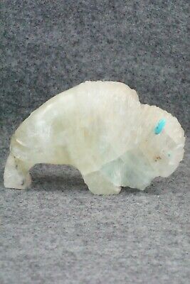 Buffalo Zuni Fetish Carving - Kevin Quam