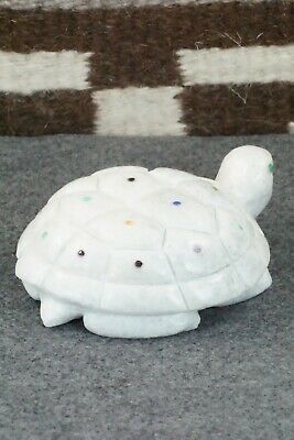 Turtle Zuni Fetish Carving - Jonas Hustito
