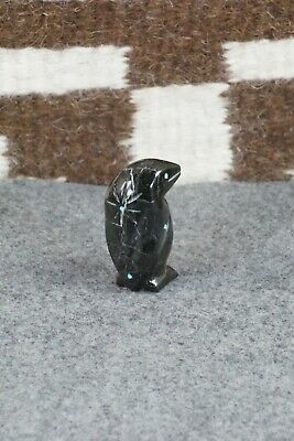 Penguin Zuni Fetish Carving - Robert Cellicion