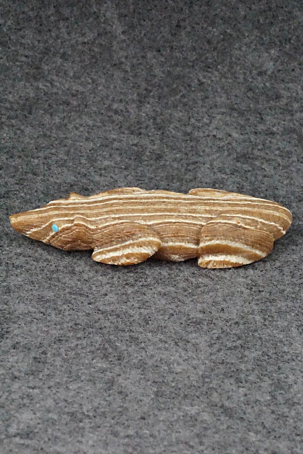 Badger Zuni Fetish Carving - Calvin Weeka