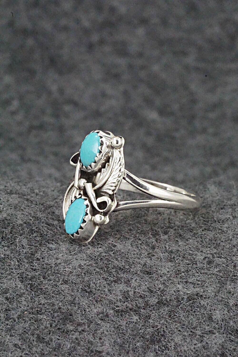 Turquoise & Sterling Silver Ring - William Begay - Size 7.5
