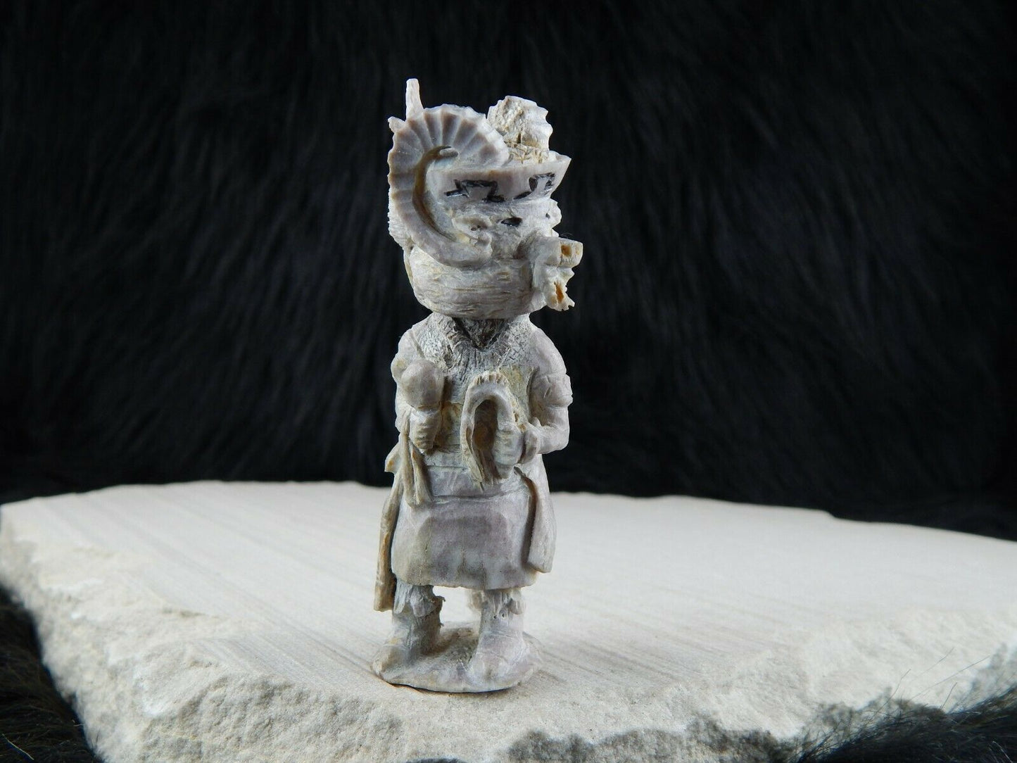 Dancer Zuni Fetish Carving - Lewis Malie Jr. - High Lonesome Trading