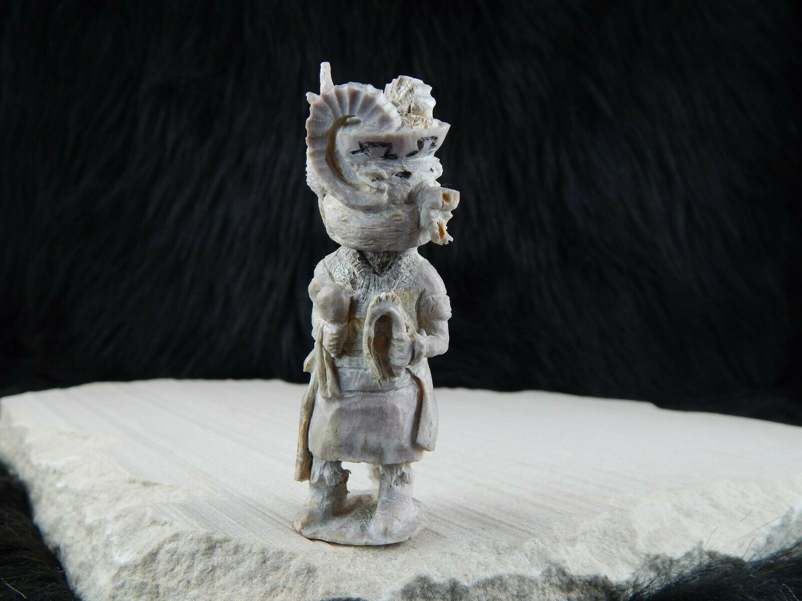 Dancer Zuni Fetish Carving - Lewis Malie Jr. - High Lonesome Trading