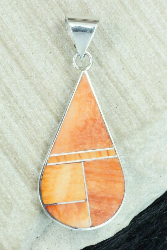 Spiny Oyster & Sterling Silver Pendant - Harold Smith