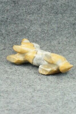 Dog Zuni Fetish Carving - Enrike Leekya