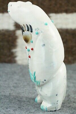 Bear Zuni Fetish Carving - Michael Laweka