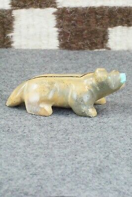 Badger Zuni Fetish Carving - Enrike Leekya