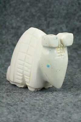 Armadillo Zuni Fetish Carving - Gilbert Lonjose