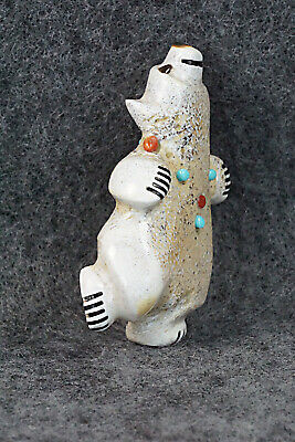Bear Zuni Fetish Carving - Claudia Peina