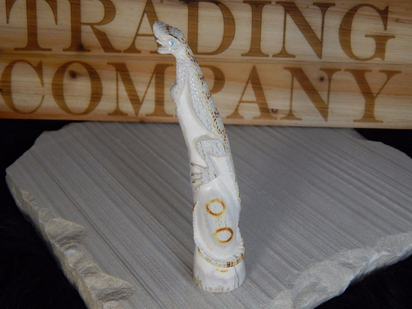Lizard Zuni Fetish Carving - Maxx Laate - High Lonesome Trading