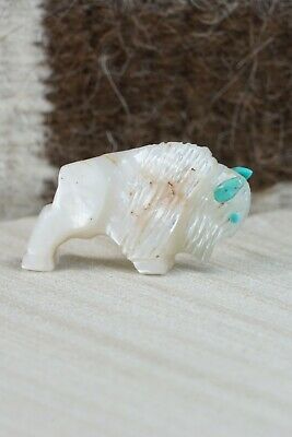 Buffalo Zuni Fetish Carving - Kevin Quam