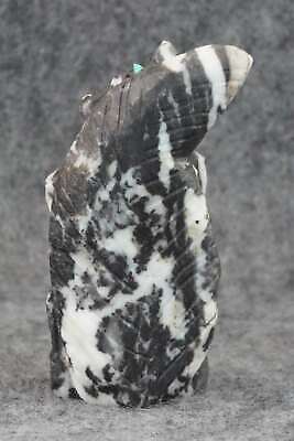 Skunk Zuni Fetish Carving - Jon Quam