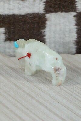 Buffalo Zuni Fetish Carving - Kevin Quam