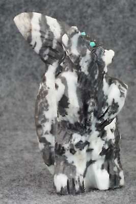 Skunk Zuni Fetish Carving - Jon Quam